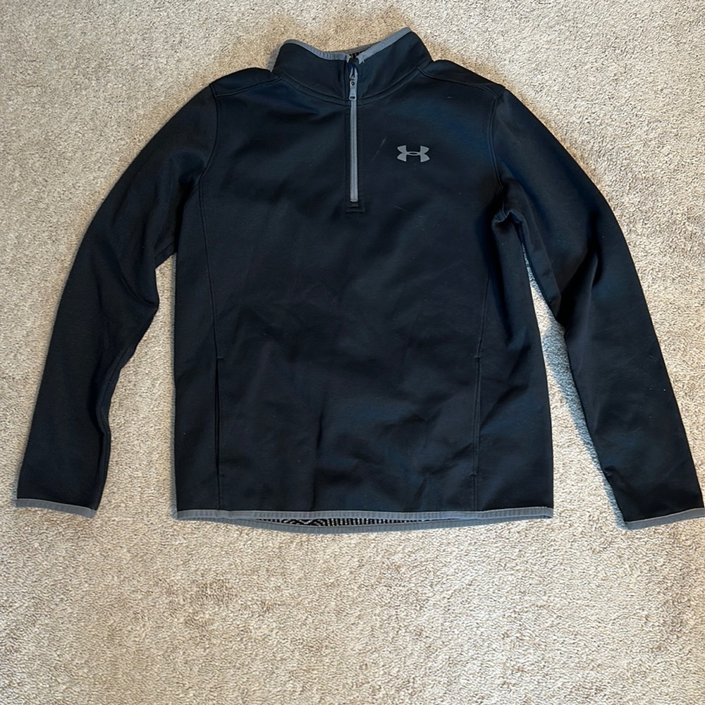 Boys Under Armour Quarter Zip size large